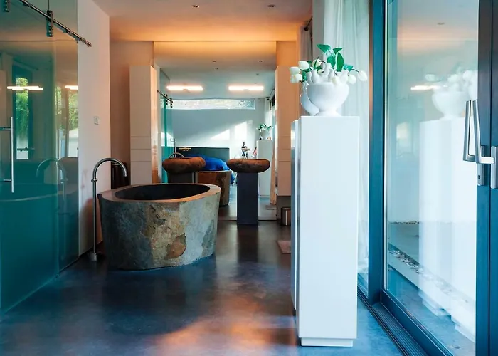 Vakantiehuis Betonnen Boshuis